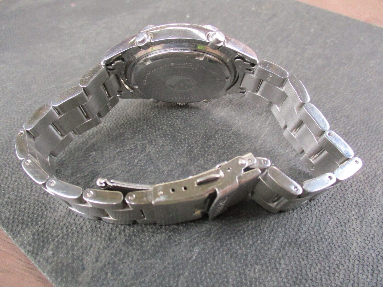 Seiko 7T32-6J60 Chronograph in excellent condition, Silver Panda
