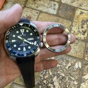 Pulsar by Seiko Sapphire Men's Watch. VX32-X328 | WatchCharts