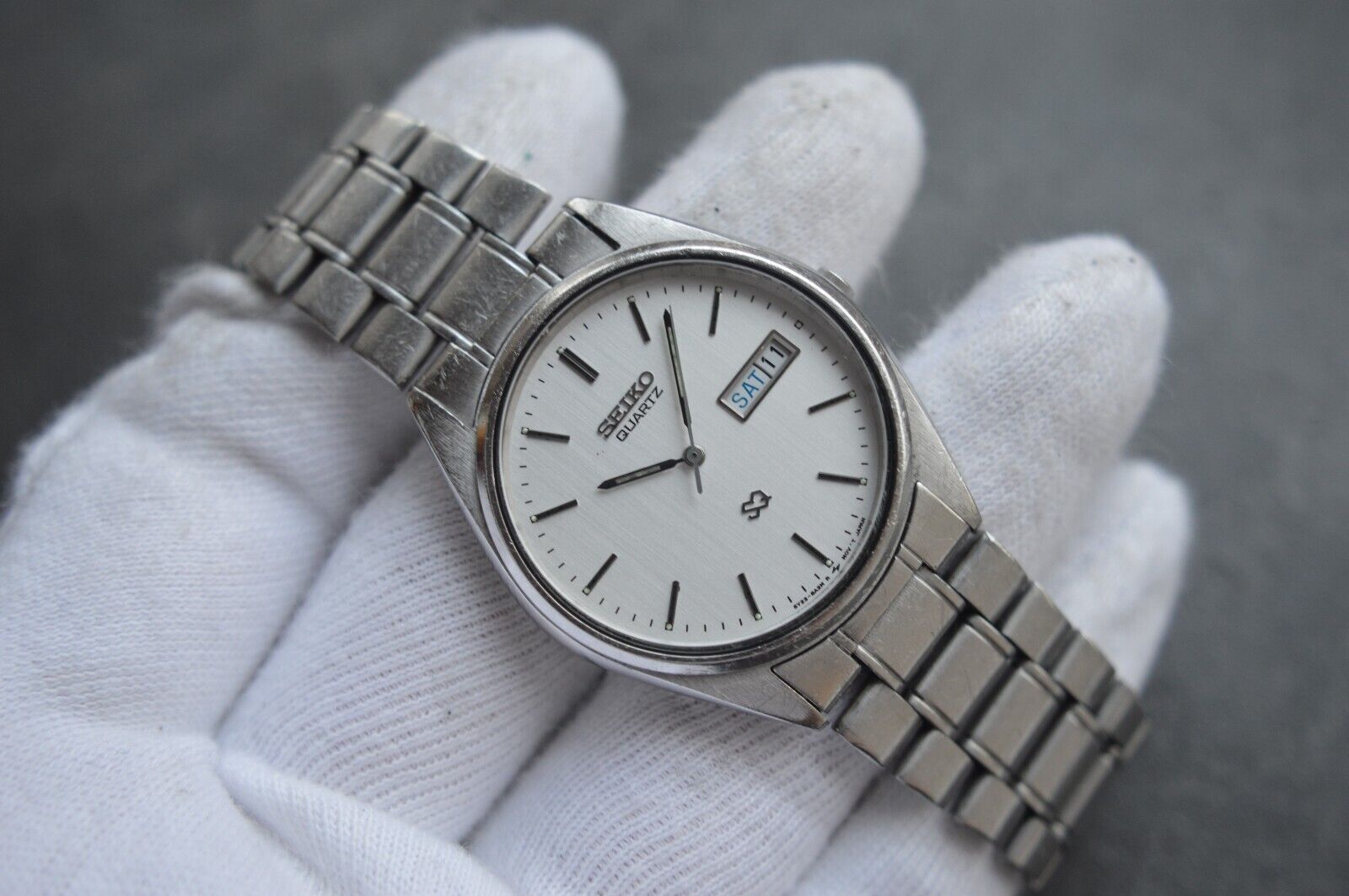 June 1992 Vintage Seiko Quartz SQ 5Y23 8A11 Original
