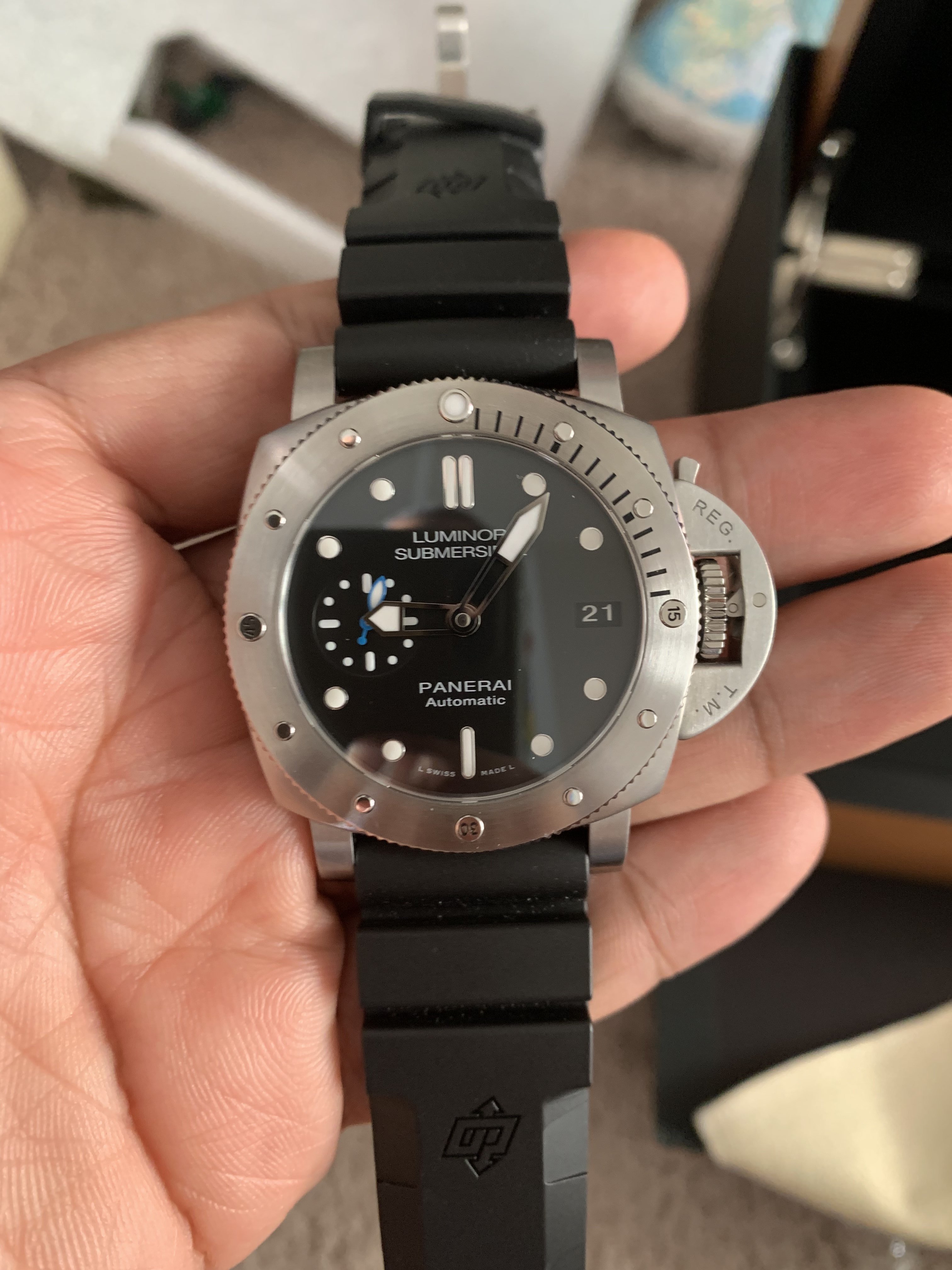 6 600 USD FS Panerai 682 with display back WatchCharts