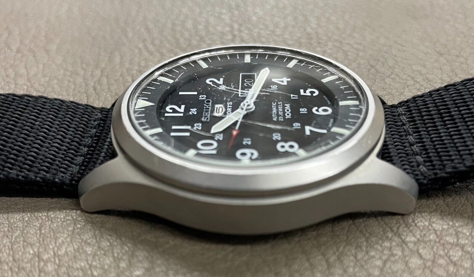 SEIKO 7s36-03j0 Military Day of the week function Japanese