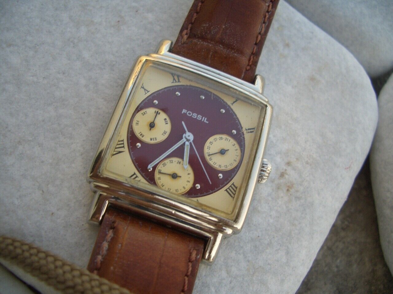 Fossil Classic bq-8755 Rectangular Ribbon Bicolor  display picture 2