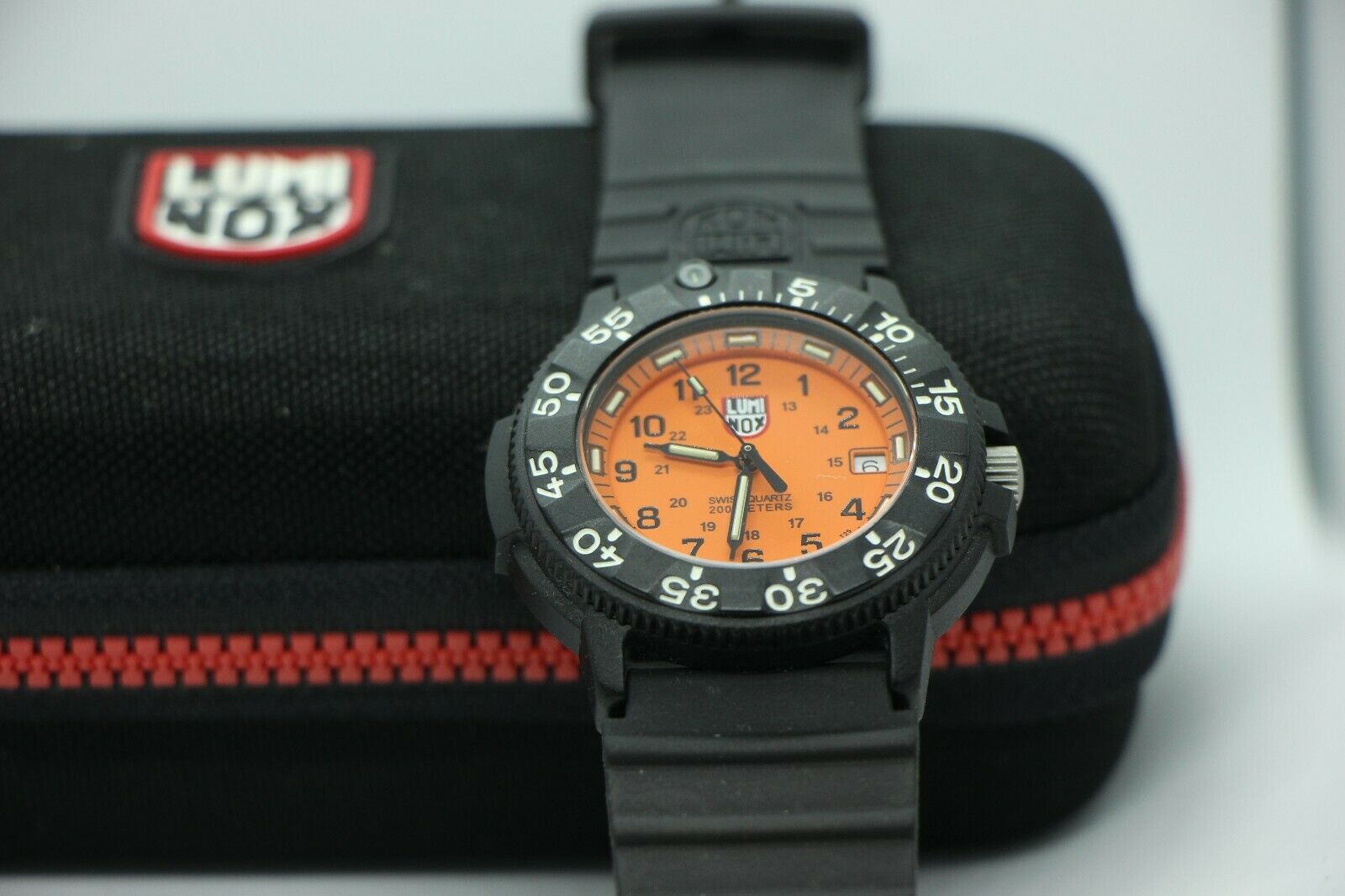 LUMINOX SERIES 3000/3900 NAVY SEAL Orange DIAL MEN'S QUARTZ WATCH