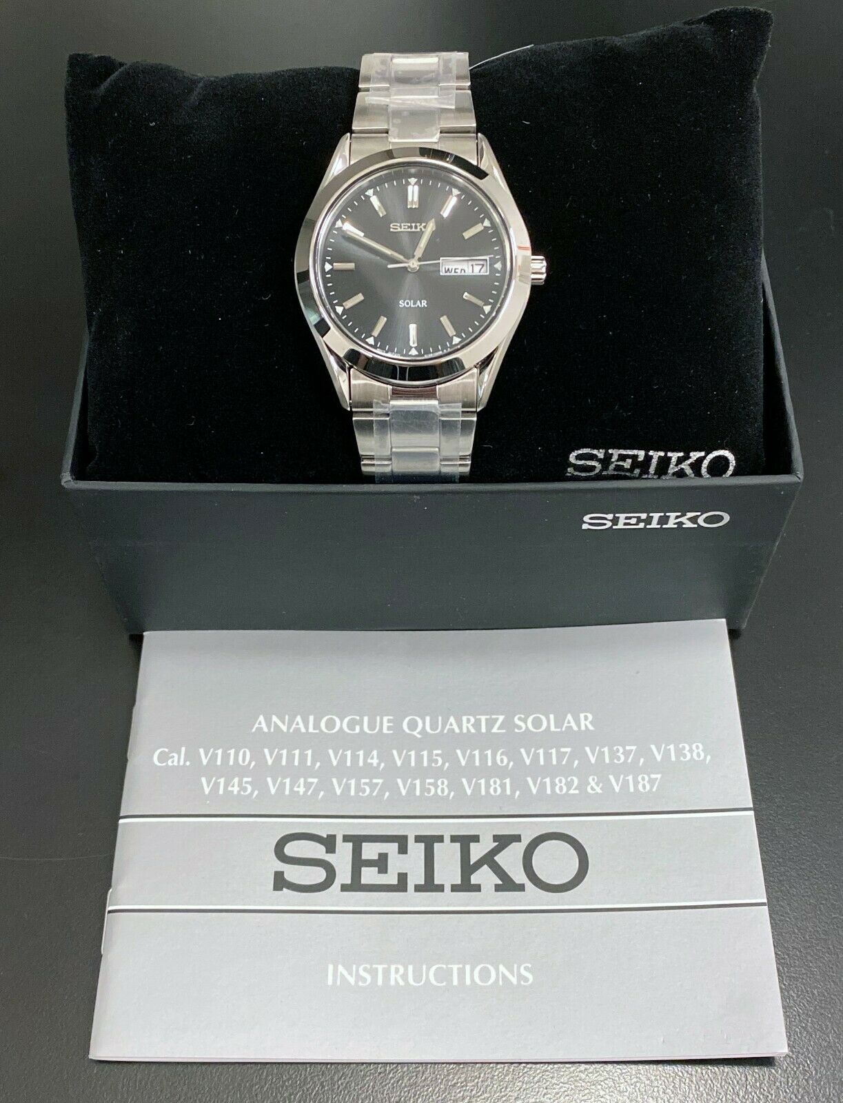 Seiko Mens Silver Core Stainless Solar Powered Watch Water