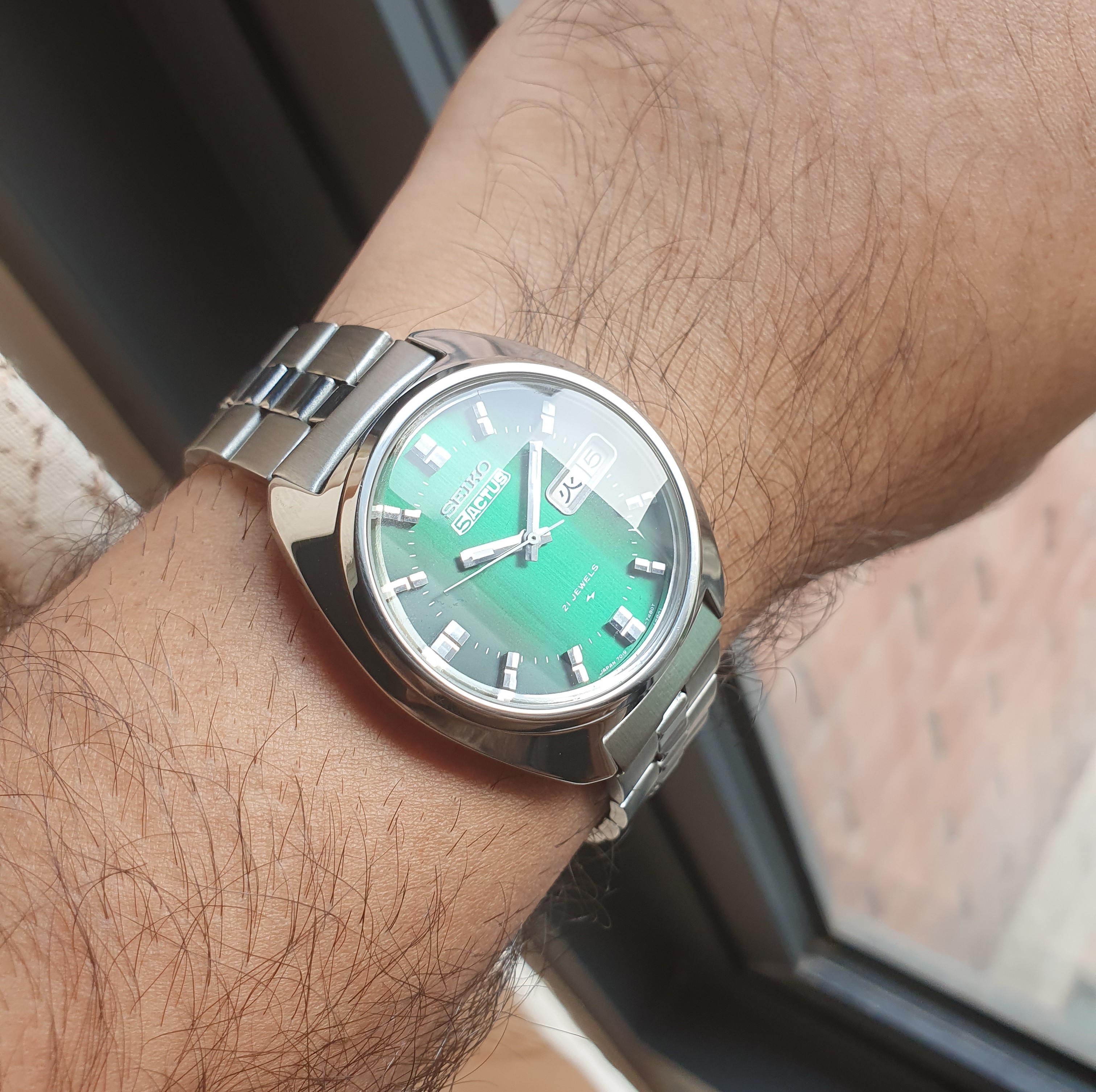 299 USD] FS: Seiko 1974 Emerald Green Seiko Actus SERVICED Stunning JDM  Rare Watch $299 Shipped | WatchCharts