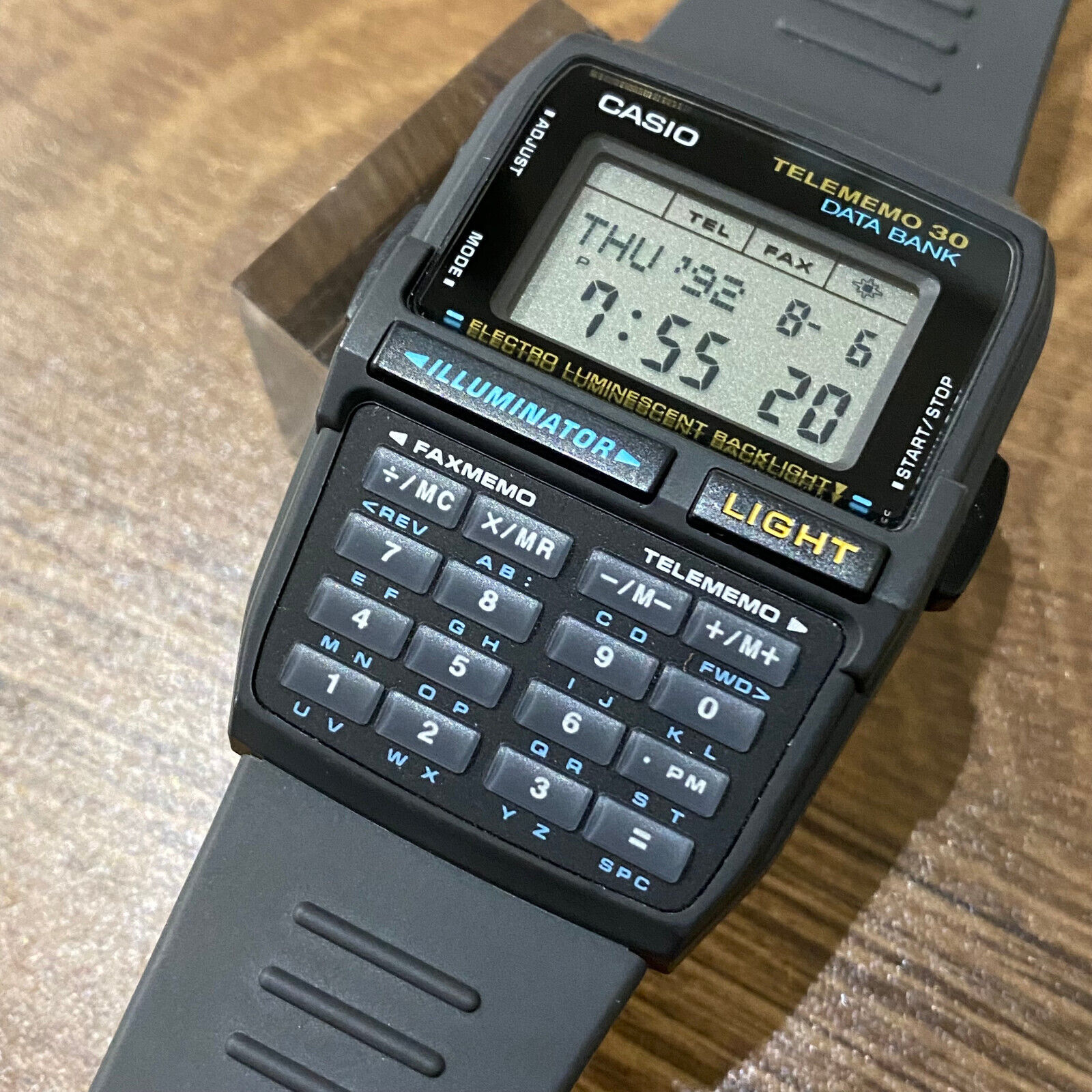 Vintage Casio DBC-30-1 Databank 30 Rare Calculator Watch 90