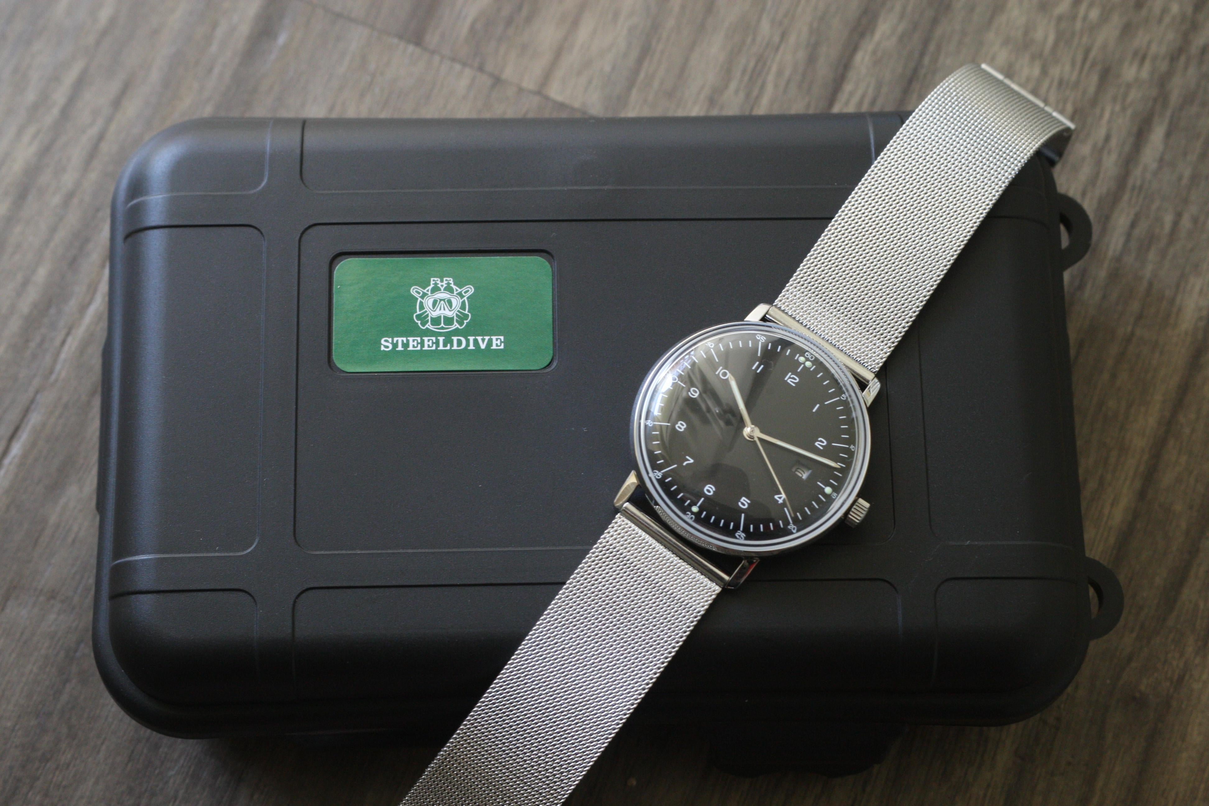 WTS] Steeldive SD8102 Bauhaus-style watch, quartz [Brand new, $75 shipped]  | WatchCharts