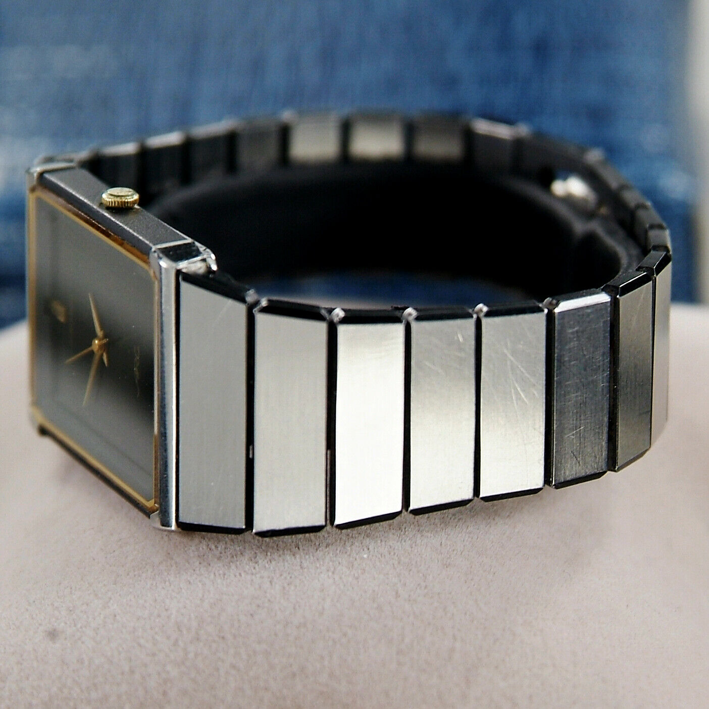 Vintage Seiko Arc Quartz Men's Dress Watch | WatchCharts Marketplace