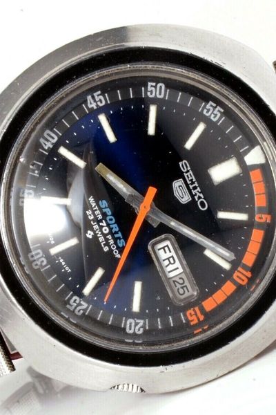 Seiko 5 Sports 6106-6410 Price as of March 2025 | WatchCharts