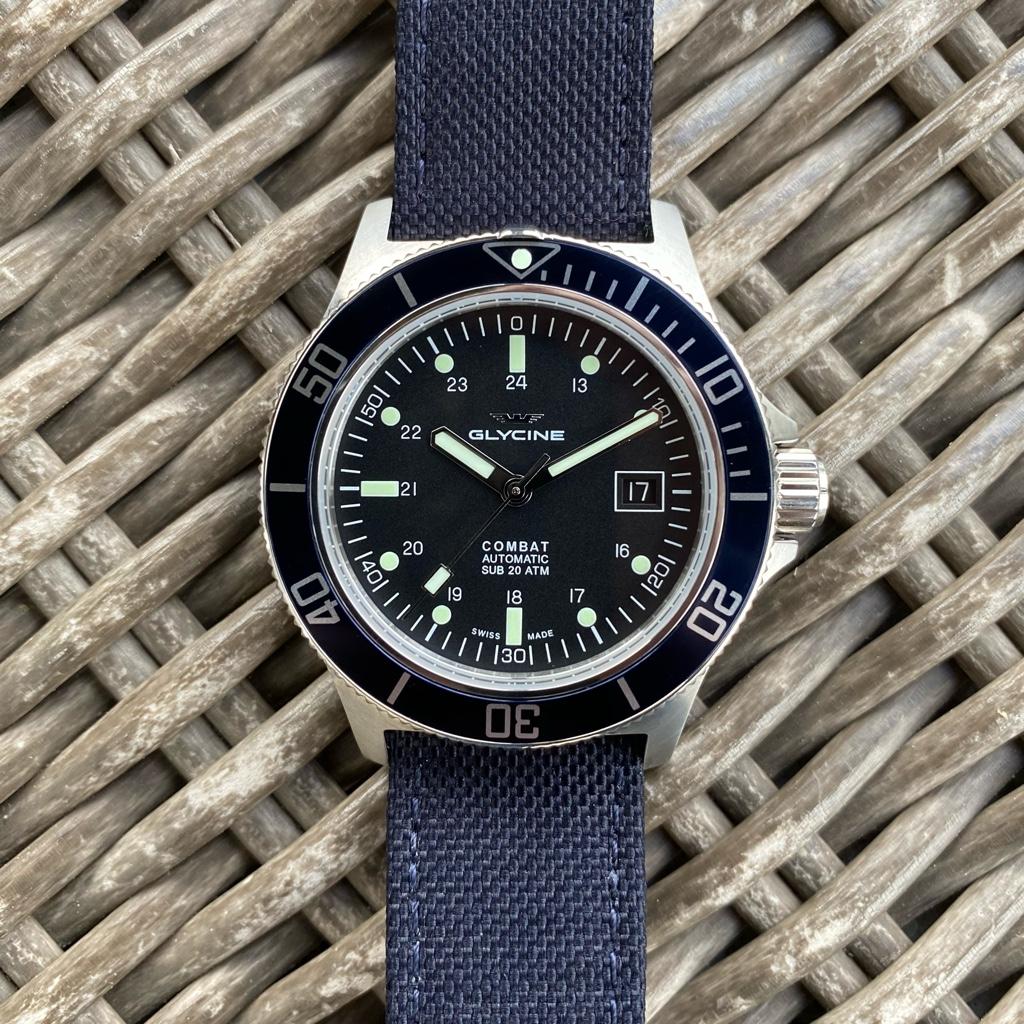 FS Glycine Combat SUB GL0094 black with blue bezel drilled