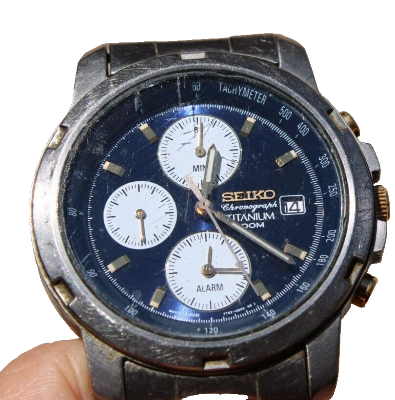 SEIKO CHRONOGRAPH TITANIUM Water Resistant Watch 7T62-OBEO