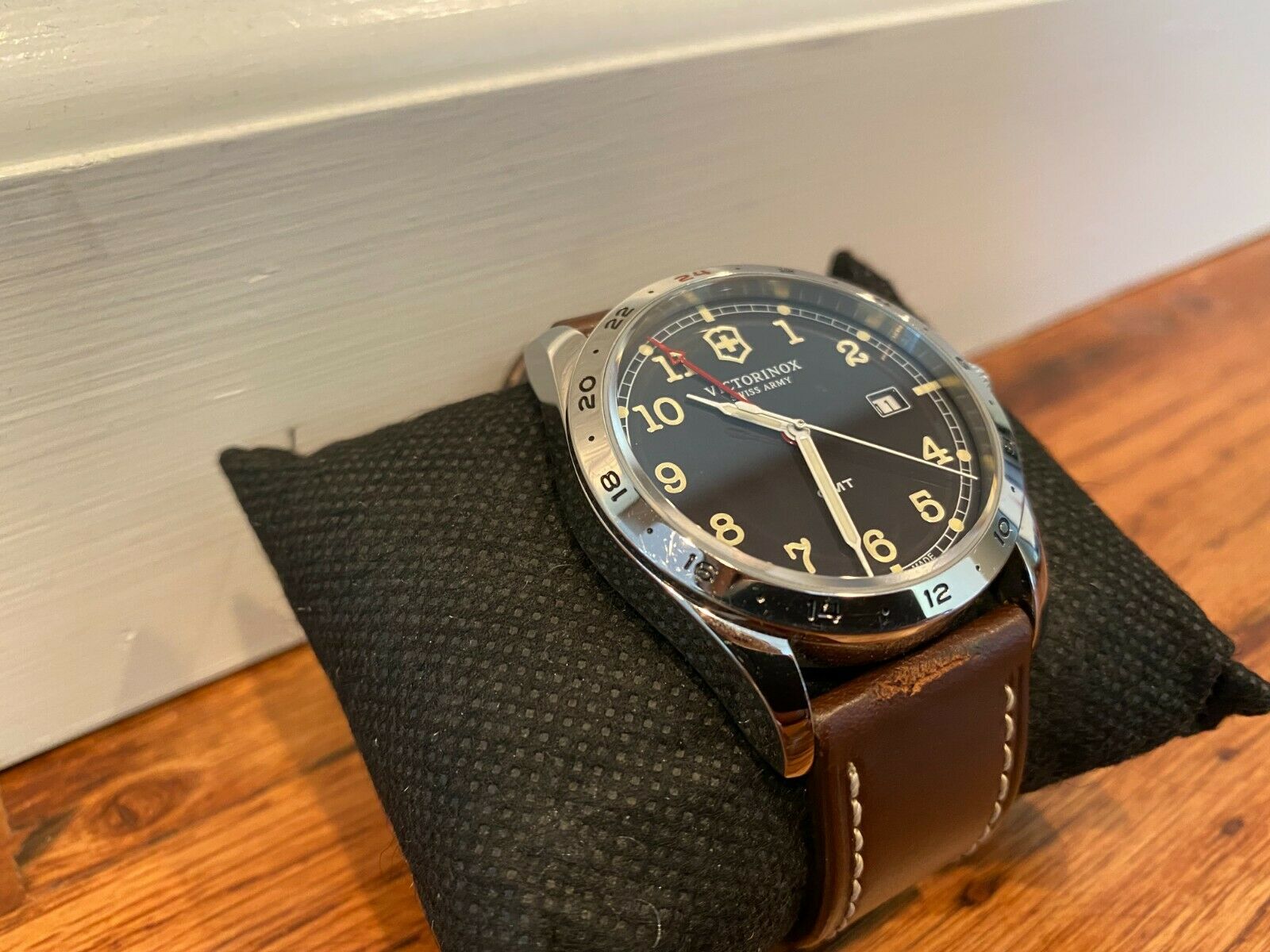 Victorinox infantry outlet gmt watch