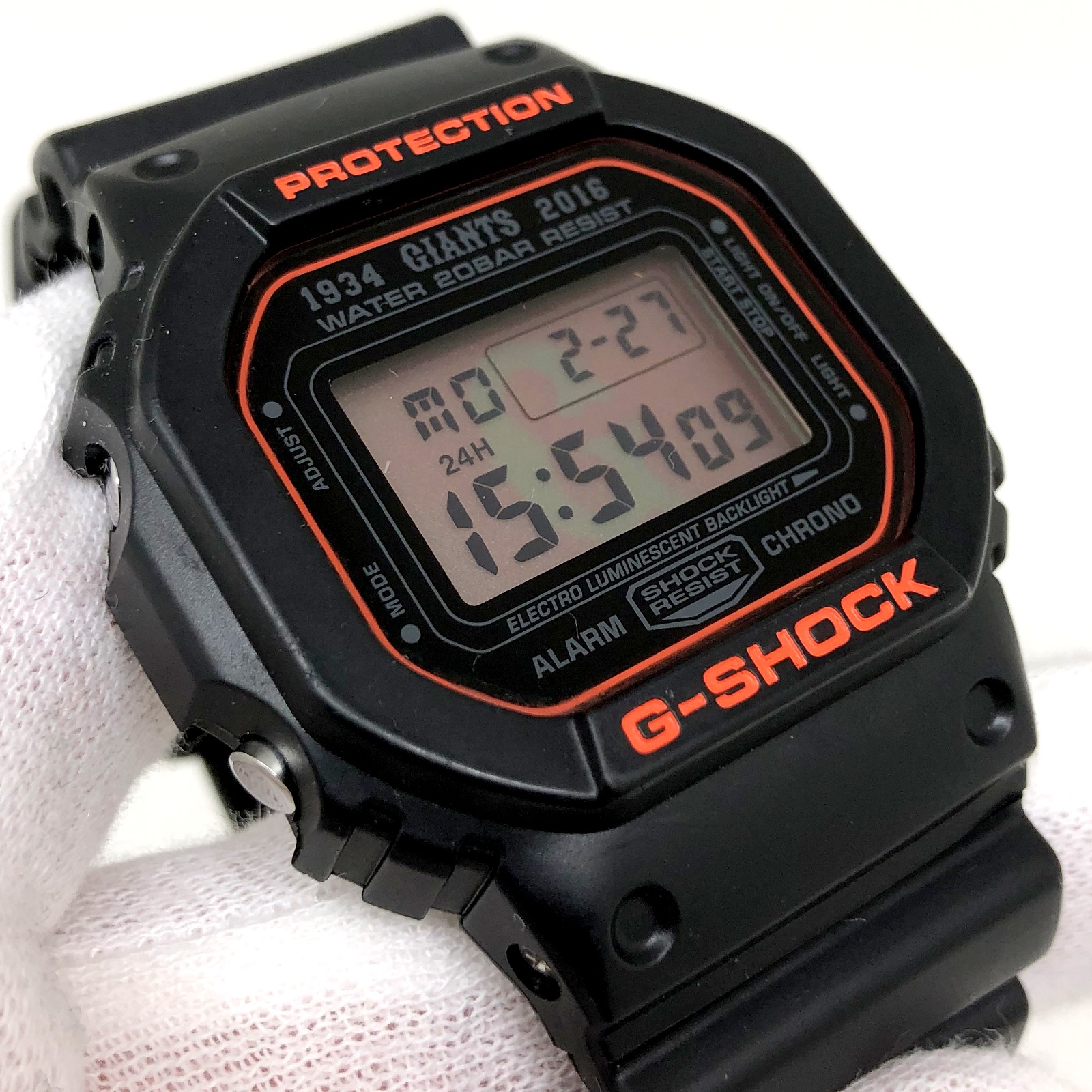 国産定番G-SHOCK DW-5600YG-1JR 腕時計(デジタル)