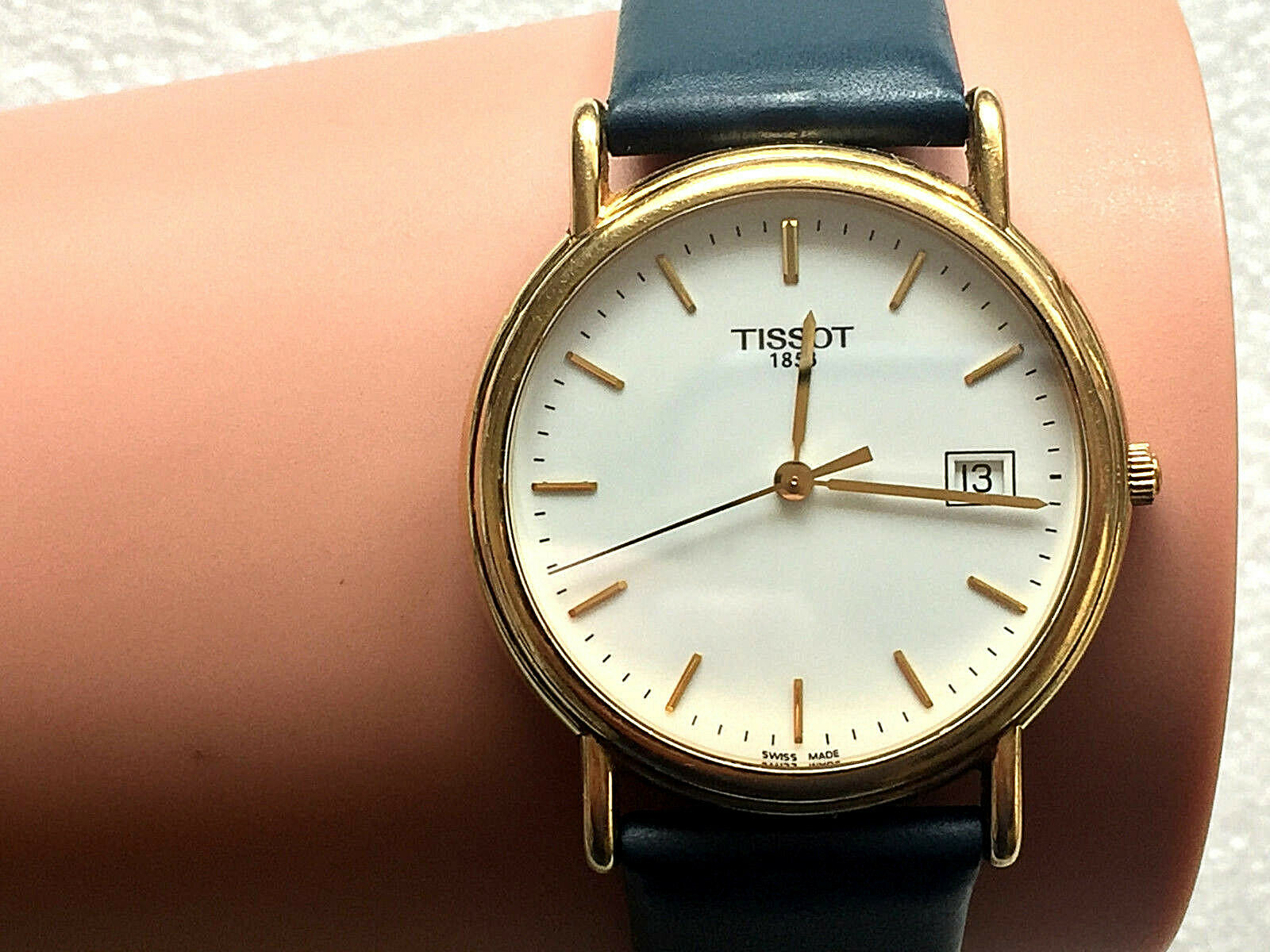 Tissot discount goldrun hesalite