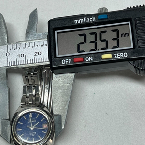 Ladies Seiko 2205-0449 Hi-Beat 17 Jewels Automatic Silver  display picture 3