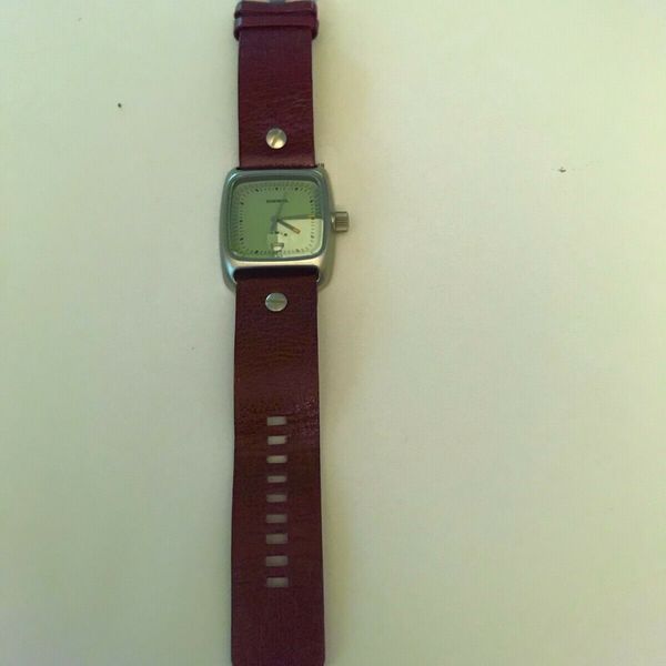 DIESEL DZ2008 RARE VINTAGE MEN'S WATCH * NEW BATTERY* | WatchCharts ...