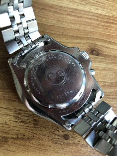 Seiko Kinetic Sports 200 Watch - Rare Blue dial/bezel Model
