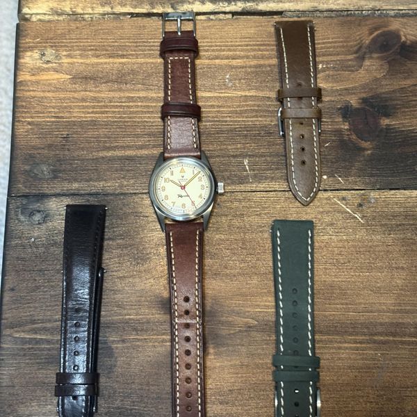 [WTS] Lorier Rambler $450 full kit | WatchCharts Marketplace
