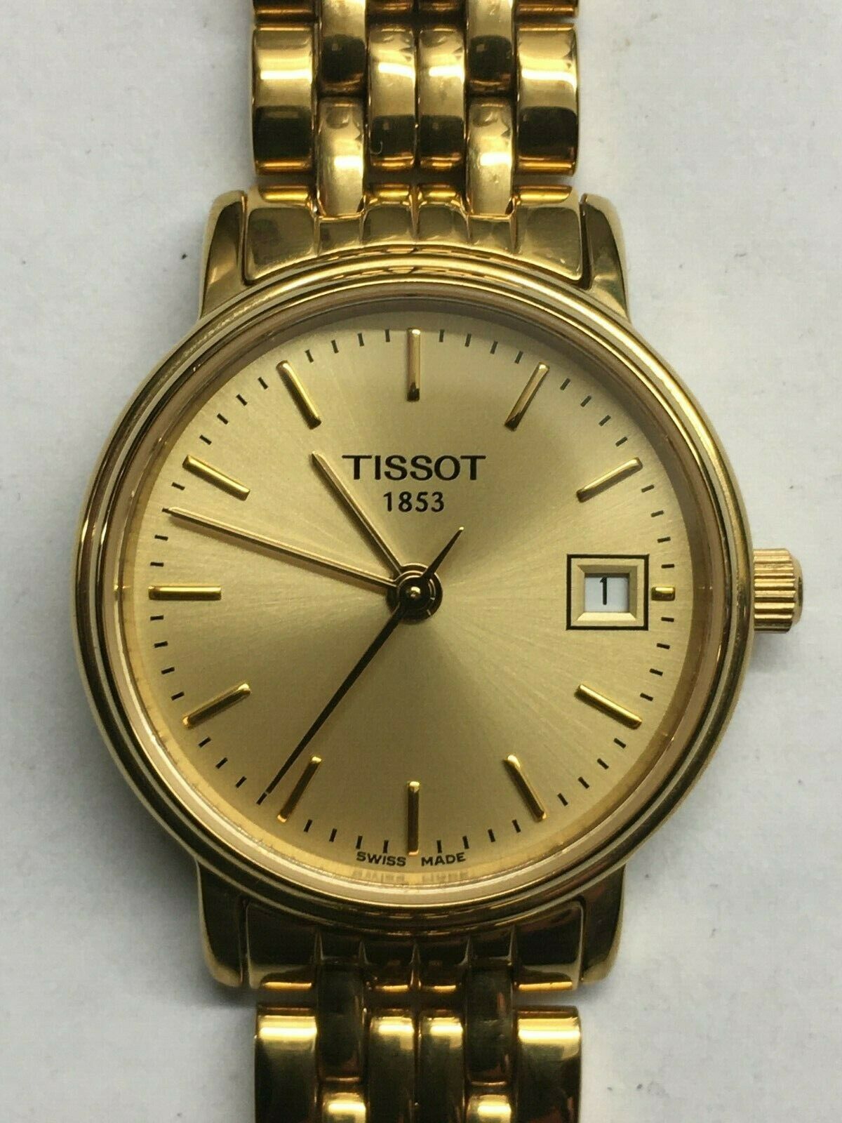 Vintage Mid Century Tissot 18K Gold Ladies Wrist Watch Gold