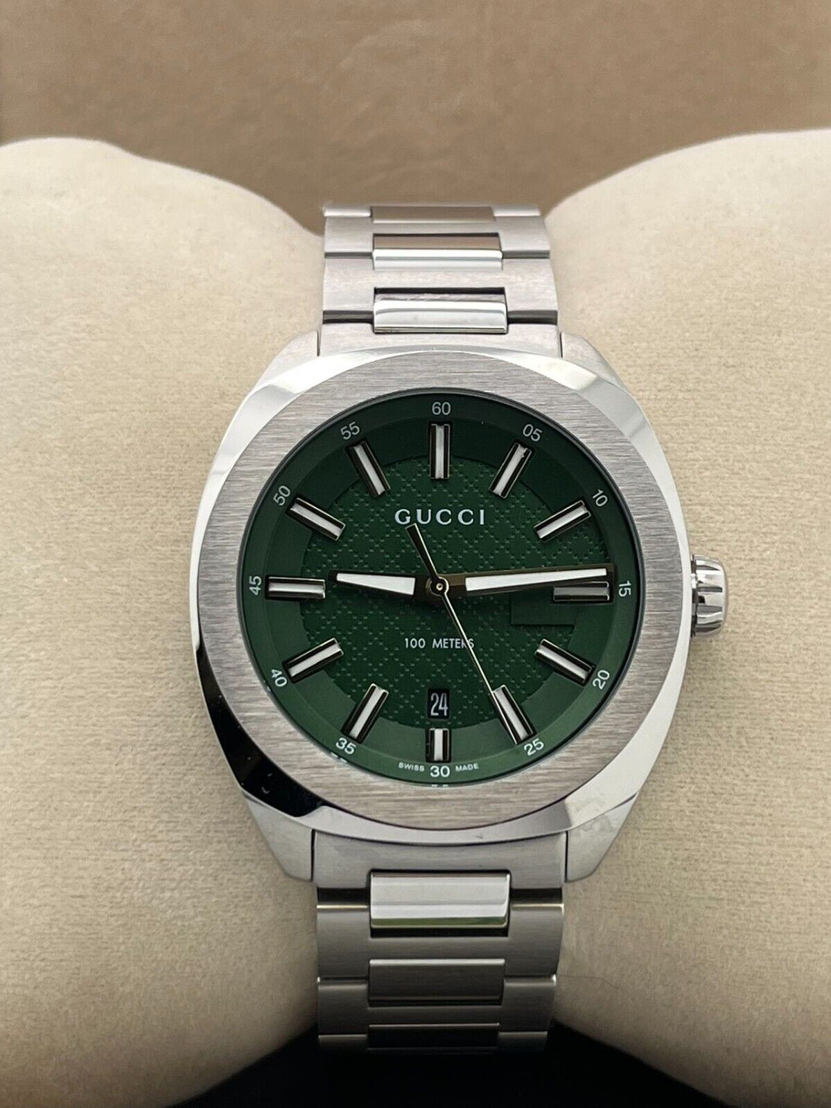 Gucci gg2570 mens on sale watch