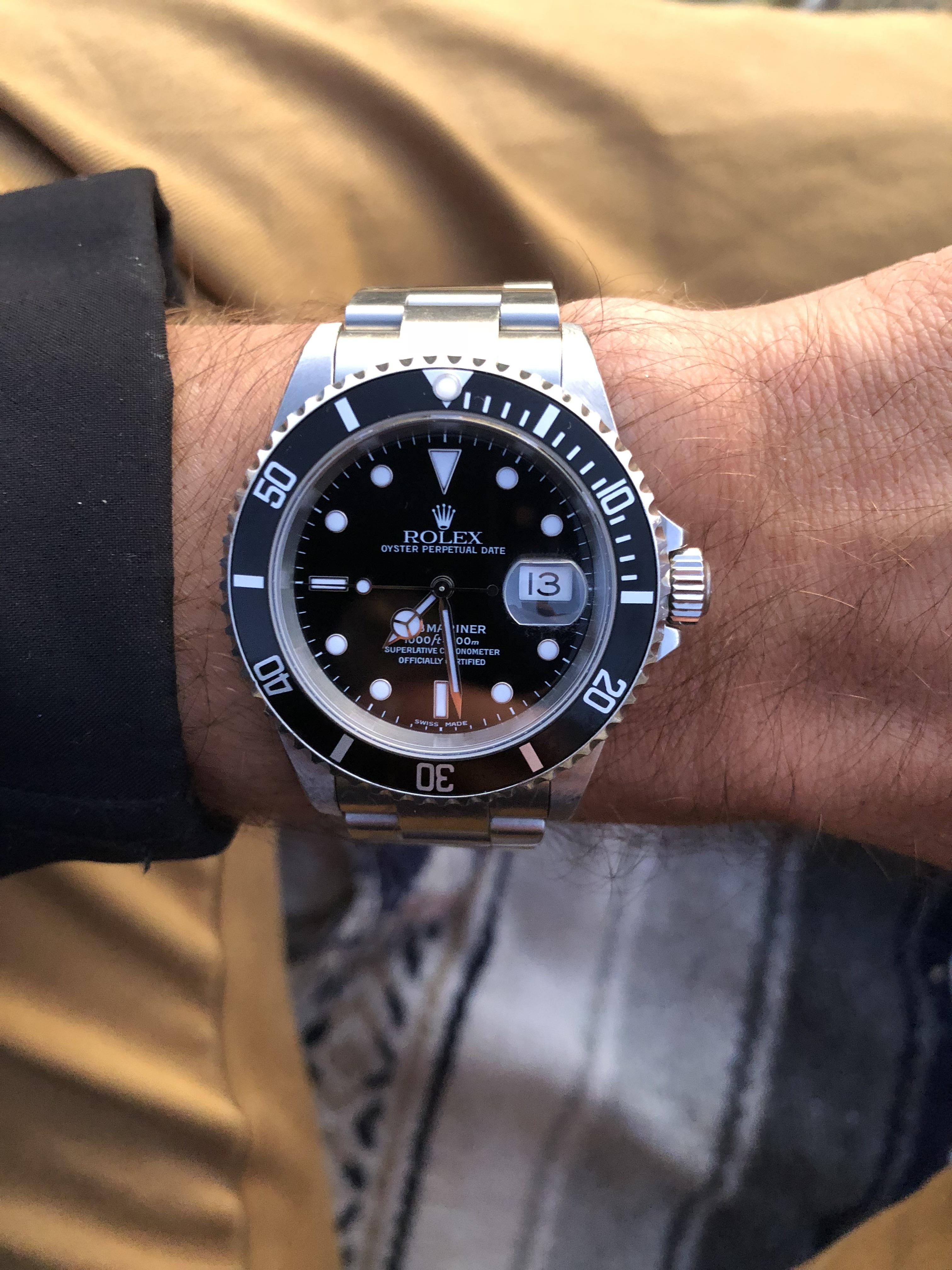 WTS] Rolex Submariner 16610. SEL - Holes Case | WatchCharts