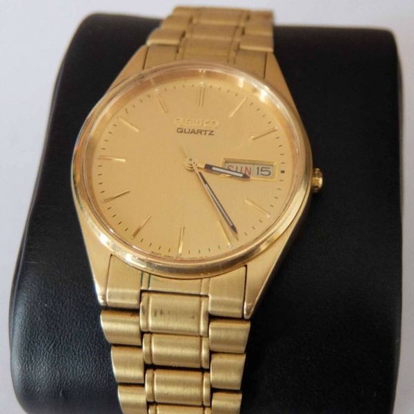 Vintage Seiko Quartz 7N43 7A50 Gents Gold Tone Watch New Battery