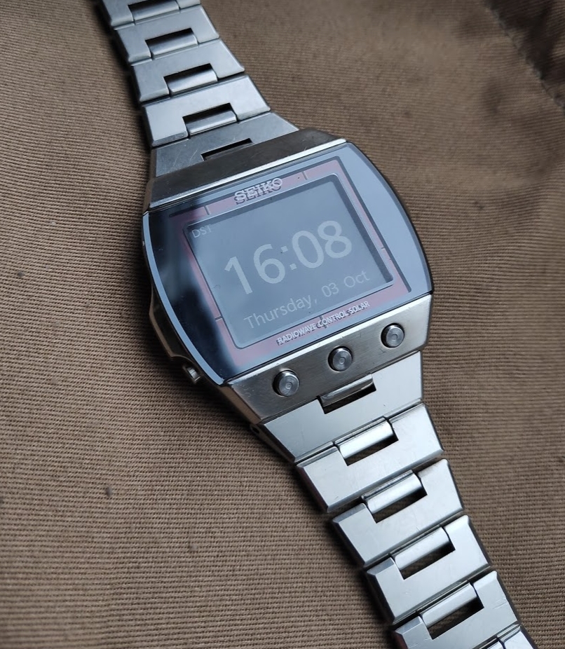 FS: Seiko SDGA001 EPD Digital watch | WatchCharts