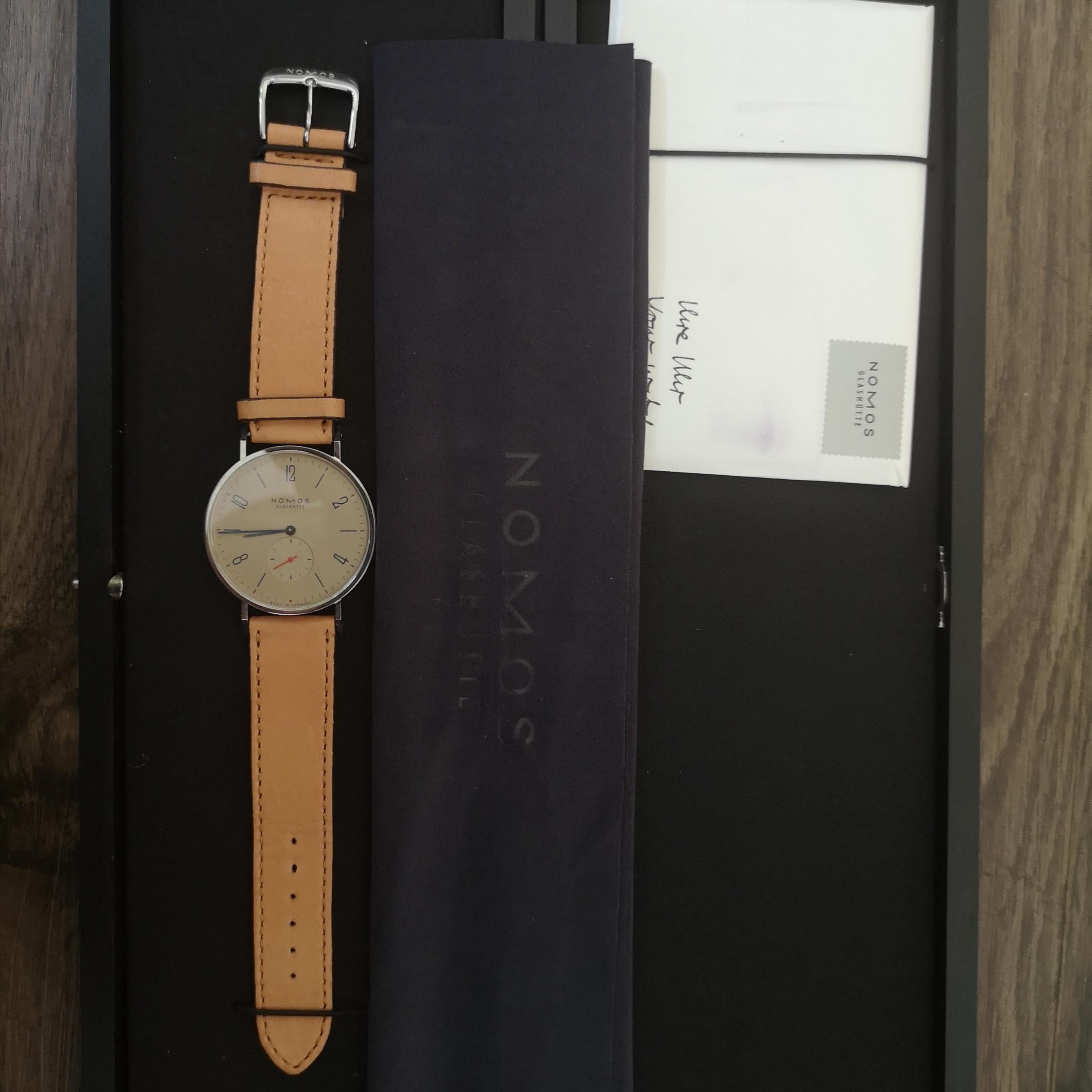 Nomos hotsell tangente 38mm