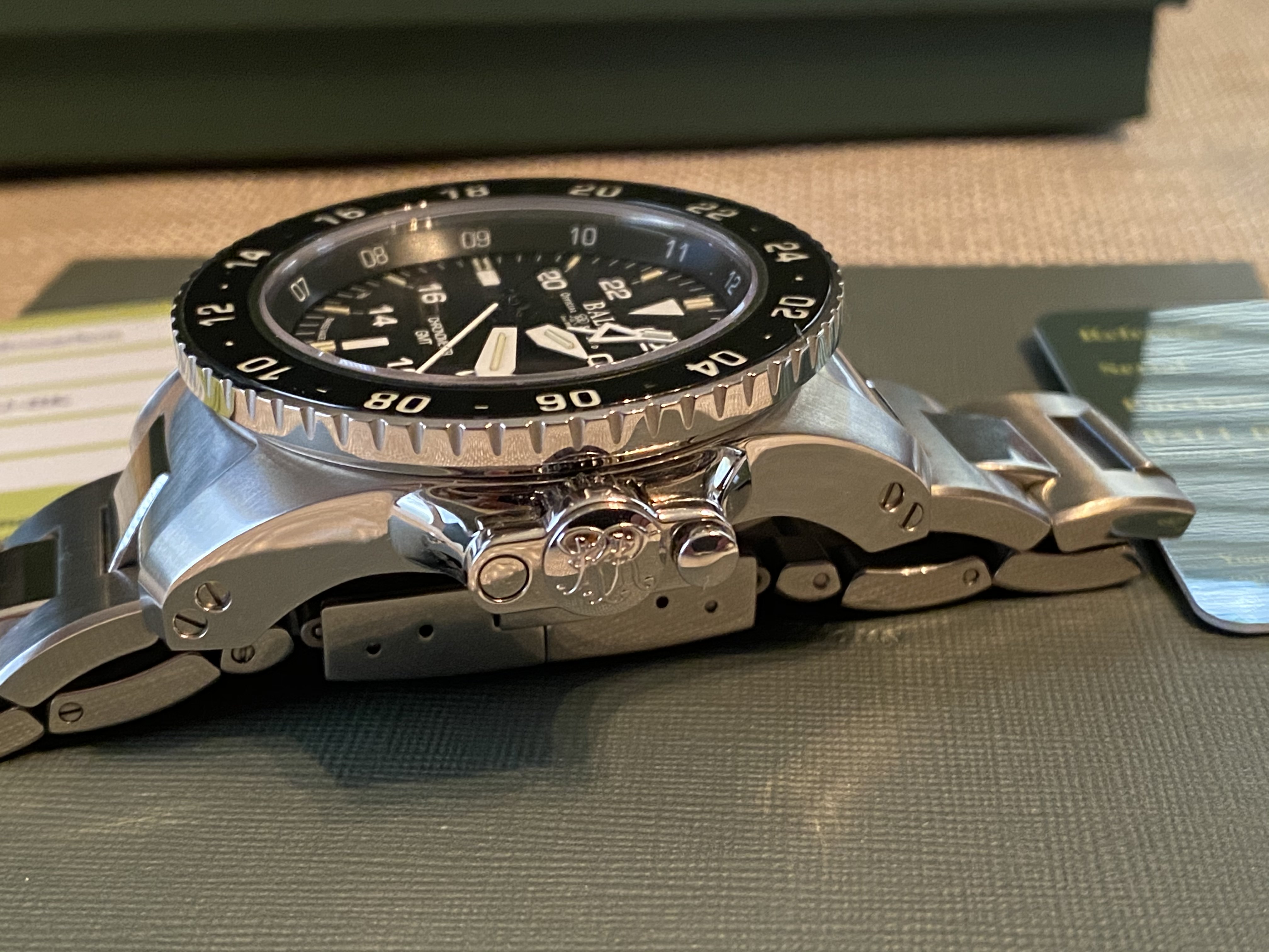 Fs: Ball Engineer Hydrocarbon Aero Gmt DG2016A-SCJ-BK. | WatchCharts