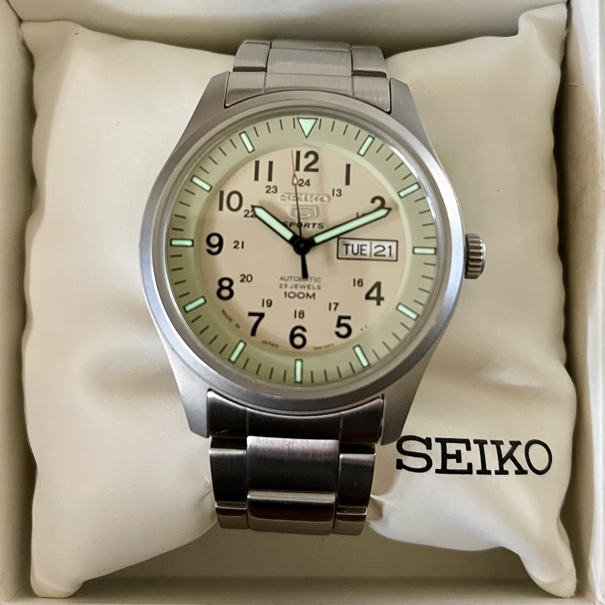 Seiko snzg07j1 best sale