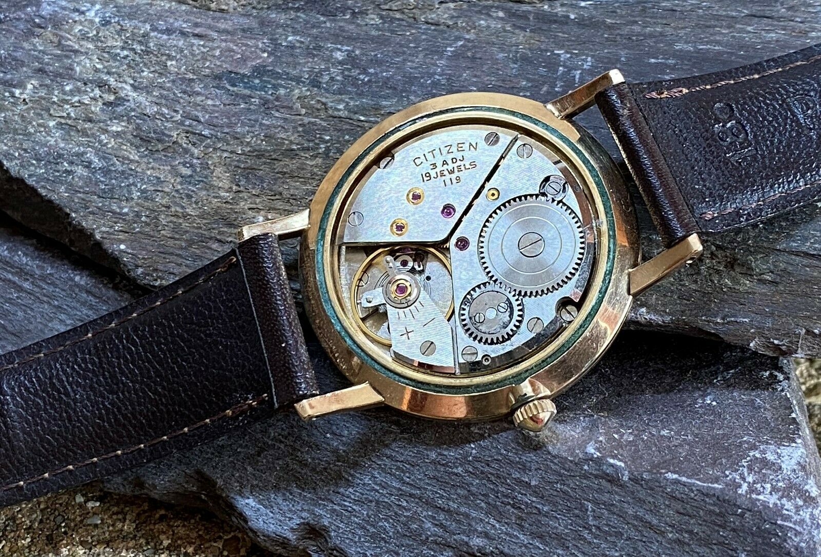 Citizen Deluxe' vintage watch. 19 Jewel - 3 ADJ -Parashock