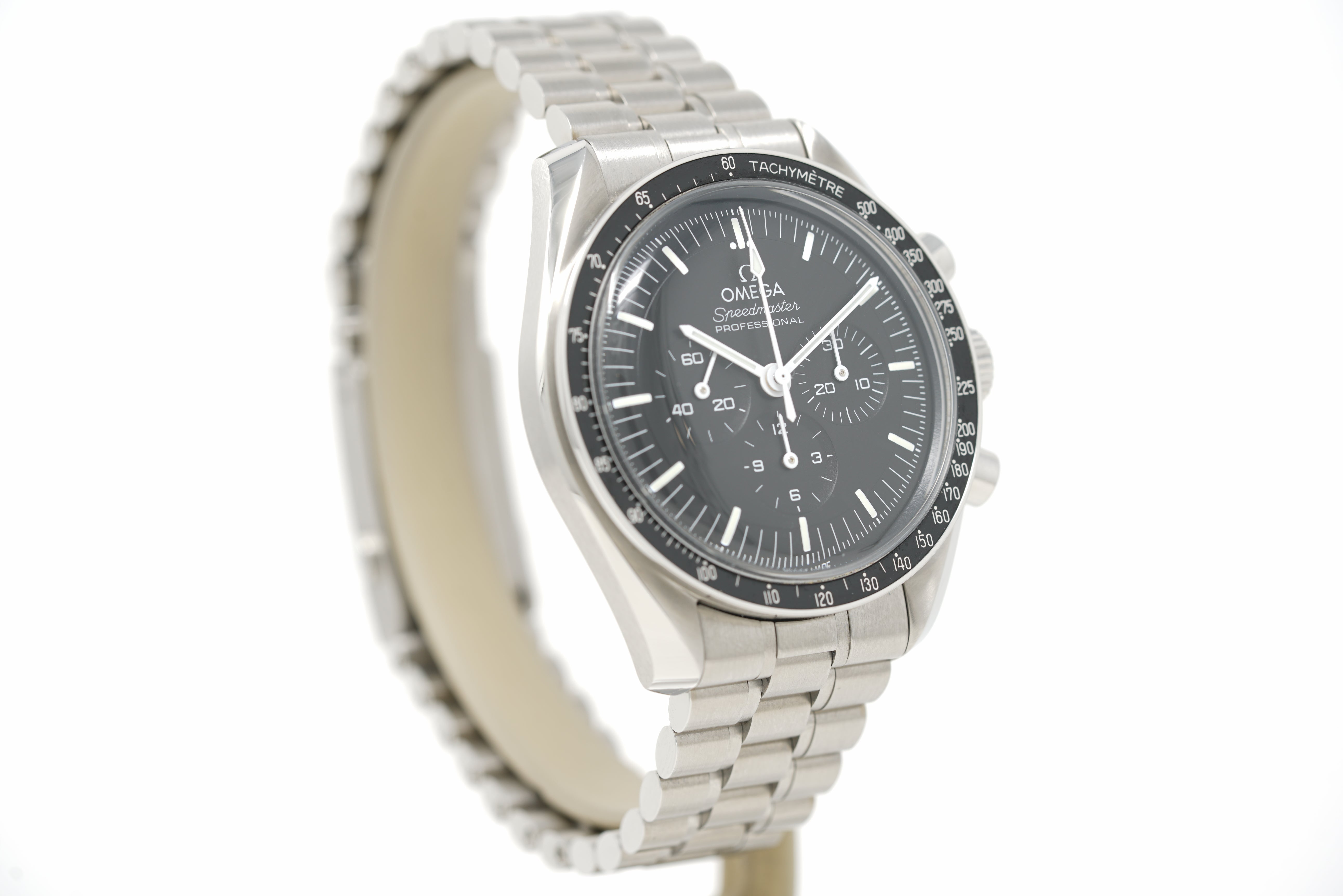 Pre owned omega clearance moonwatch