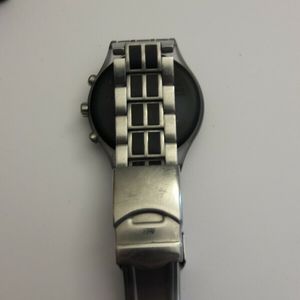 Special Swatch Uhr James Bond Villain Edt. Emilio Largo