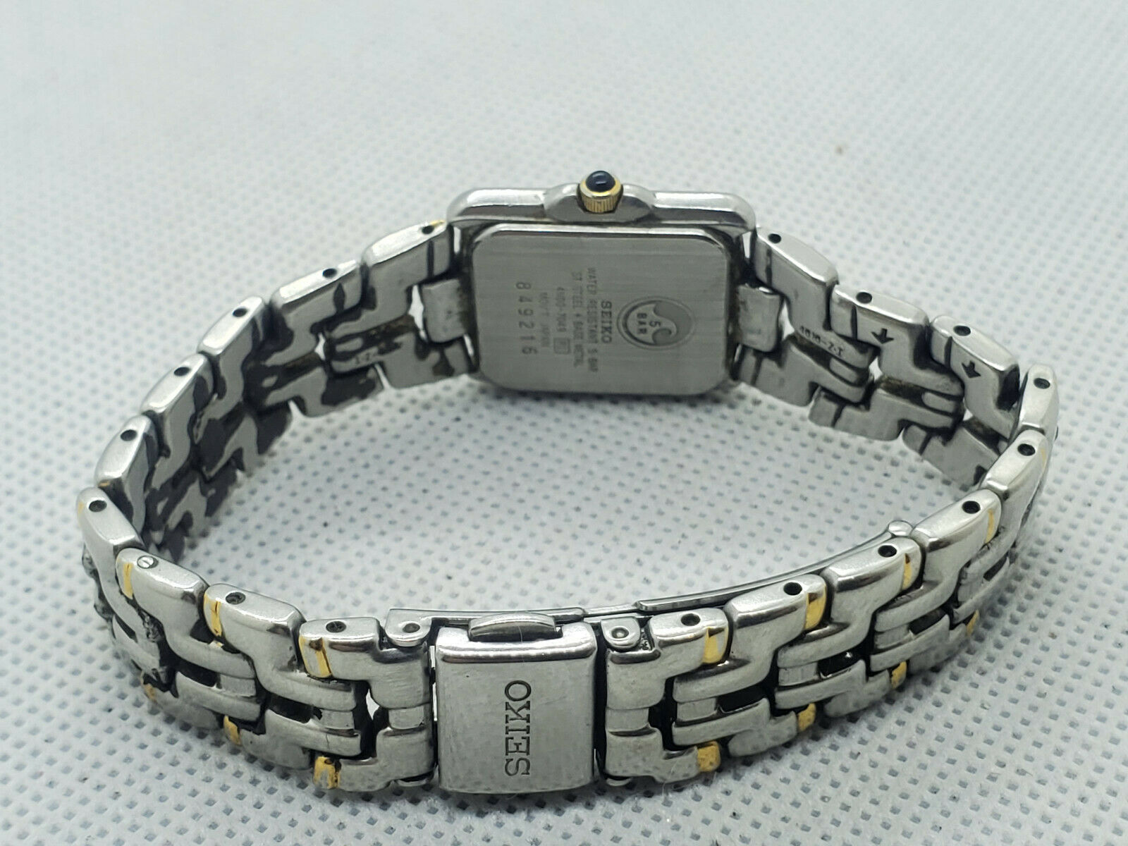 SEIKO 4N00-7049 Ladies Gold Silver Quartz Roman Numerals  display picture 2