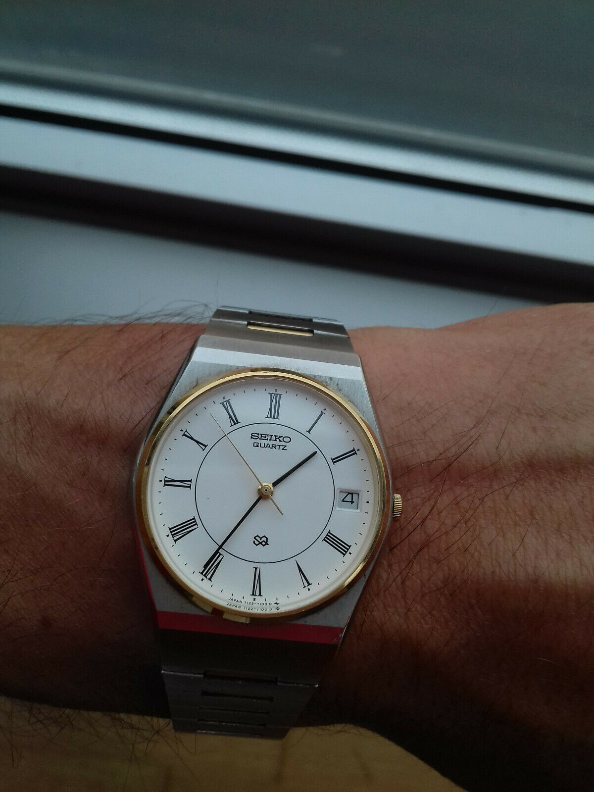 Seiko sq 7122-7060 calendar quartz vintage new old stock Seiko sq 7122-7060 calendar quartz vintage new old stock