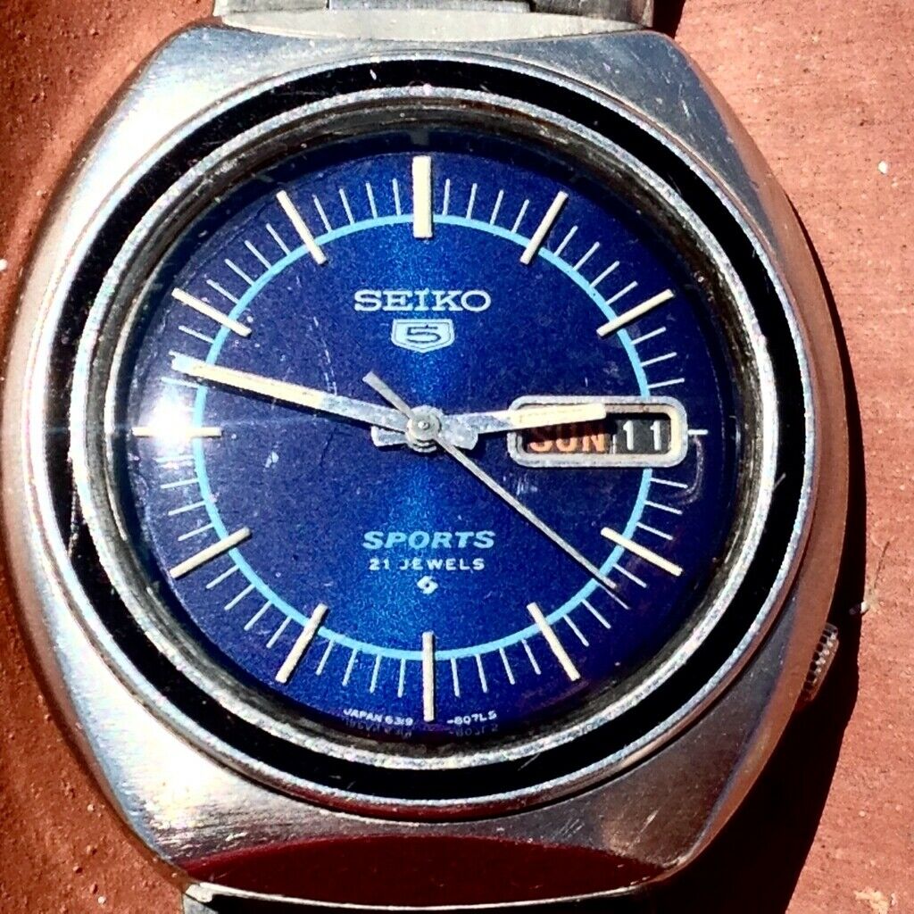 Rare Vintage Seiko 5 Sports original dial 6319-8070 Automatic 21