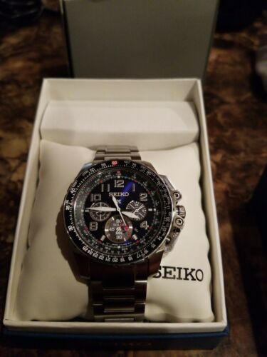 Seiko V175 0cl0 Prospex Flight Computer Chronograph 100 Meter