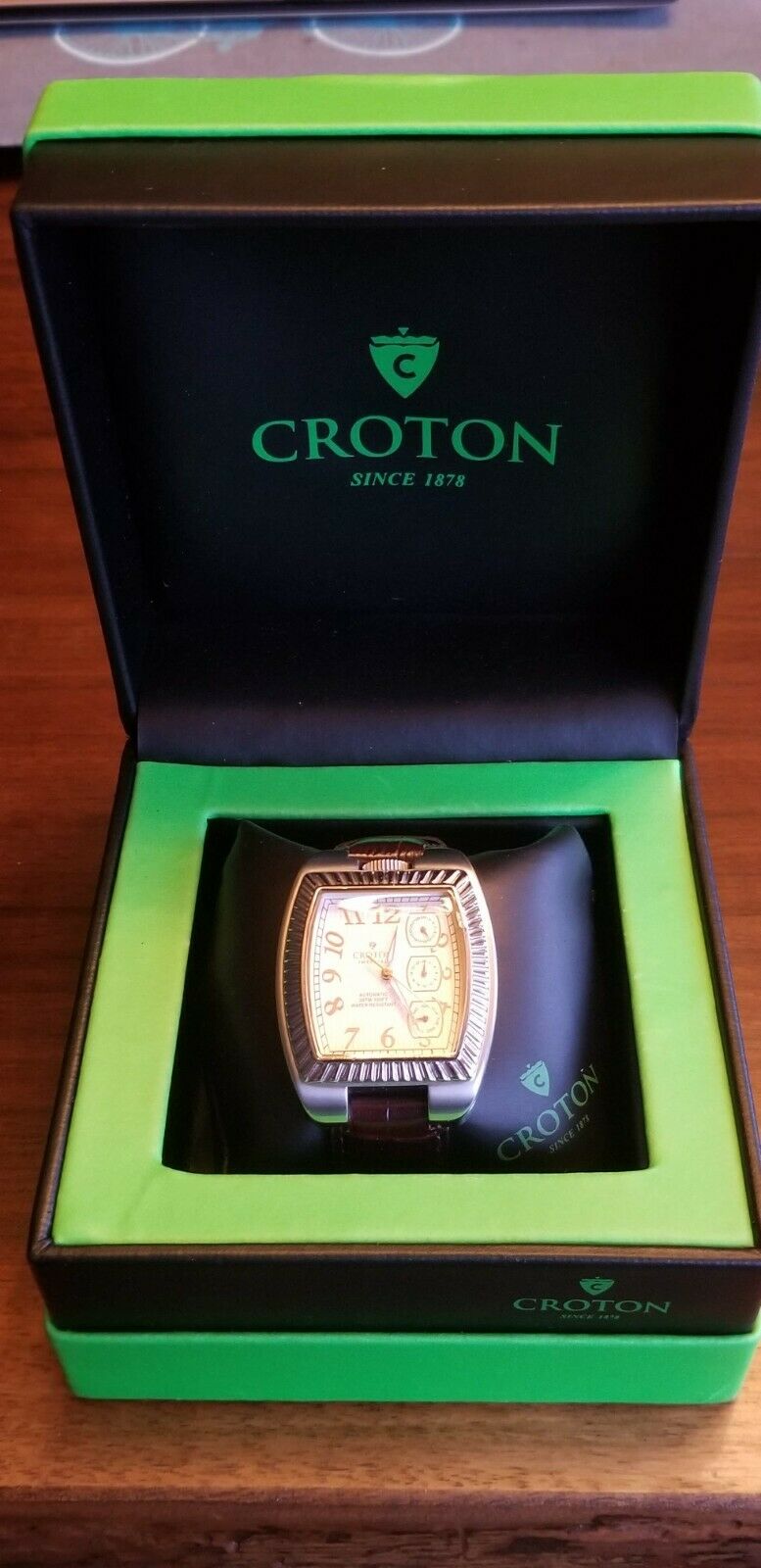 Croton hot sale imperial watch