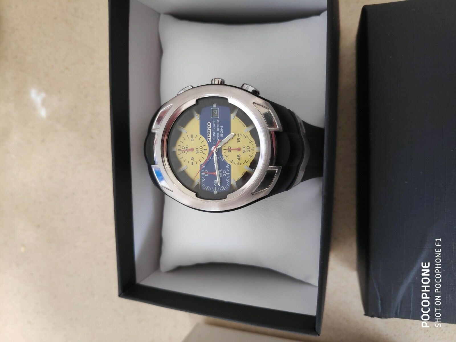 Super Rare Vintage Seiko V657-6120 50m WR Chronograph Quartz Men's
