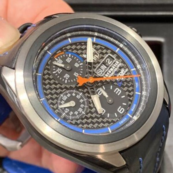 New! Luminox XCOR 5261 Watch Valjoux 7750 Carbon Fiber & Titanium