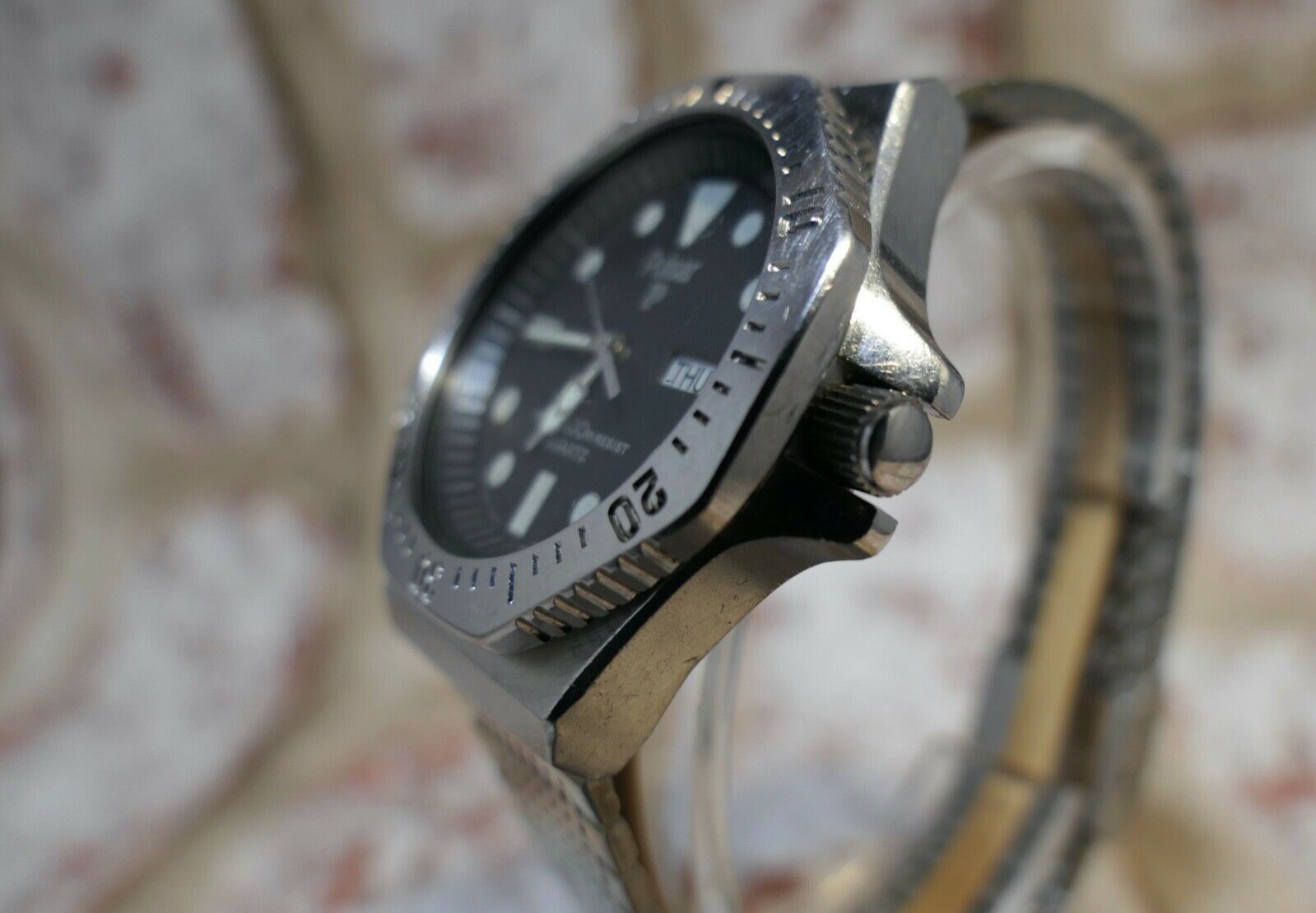 Rare Pulsar Seiko Y563-6149 Quartz Diver watch | WatchCharts