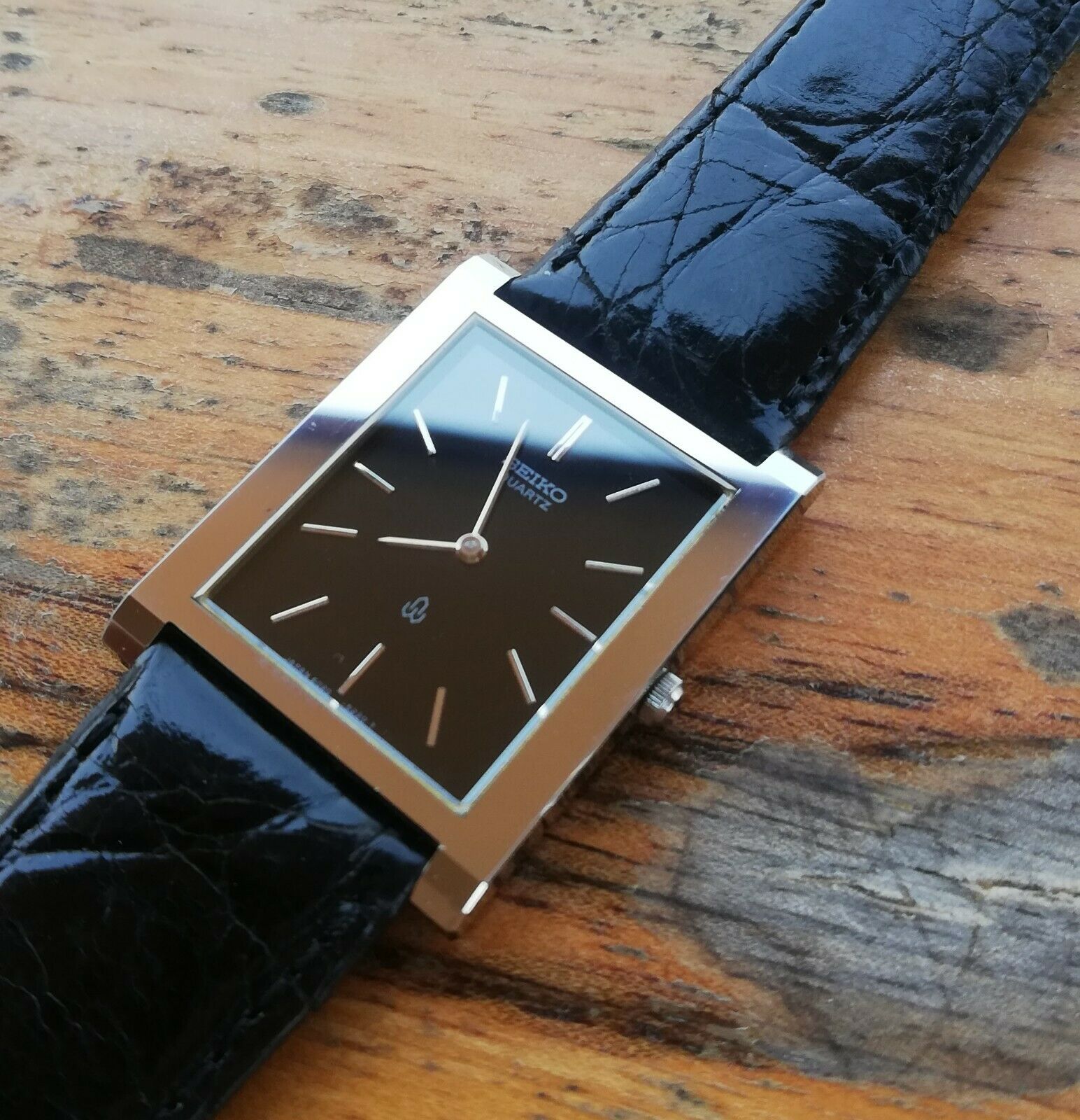 VINTAGE SEIKO 6020-5200 BLACK DIAL 1979年 Seiko SHAC 6020-5200