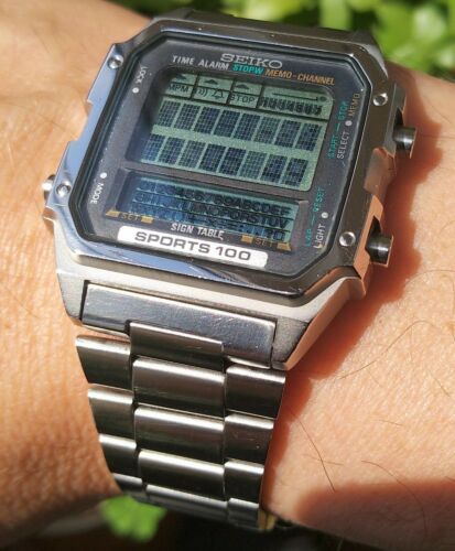 Seiko D409 5010 Digital Sign Table Chronograph & Memory Watch 1982 |  WatchCharts