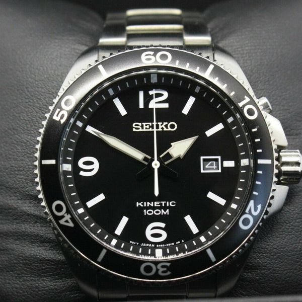 Seiko - Kinetic Quartz 5M82-0AY0 on bracelet | WatchCharts Marketplace