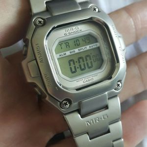CASIO G-SHOCK MR-G 1569 腕時計 Casio G-Shock MR-G Mod.1569 MRG-110 20 Bar Japan A Rare Digital