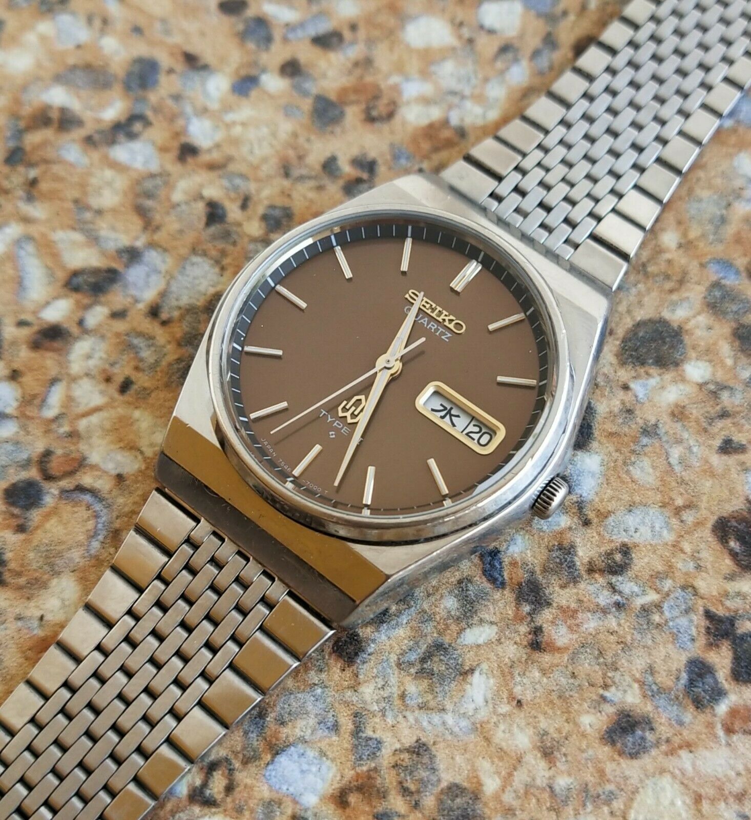 Vintage Seiko Quartz Type II (SQ) JDM 7546 700A August 1977 Kanji