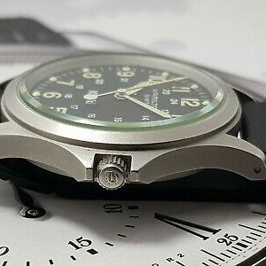Rare Hamilton 9445B Quartz Analog Watch Date men's. | WatchCharts