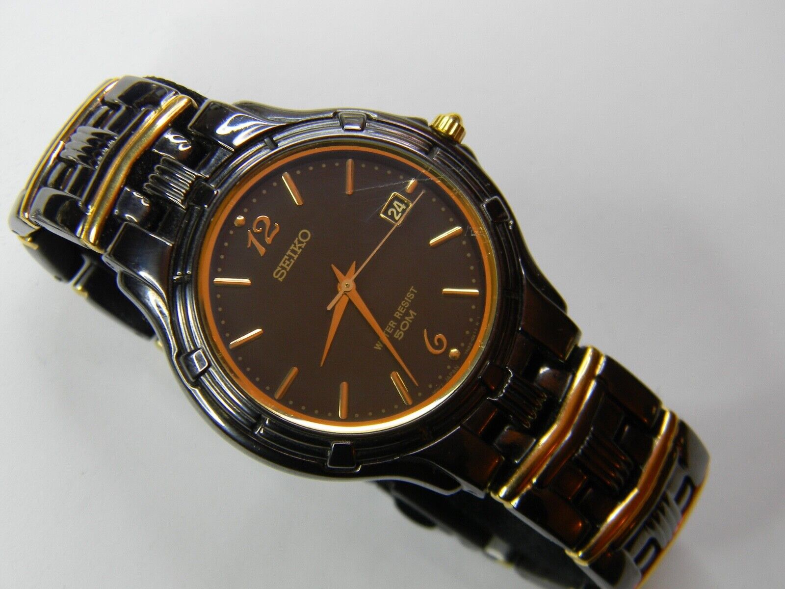 VINTAGE 2000 SEIKO 7N32 50M GOLD BLACK MENS LADIES QUARTZ WATCH