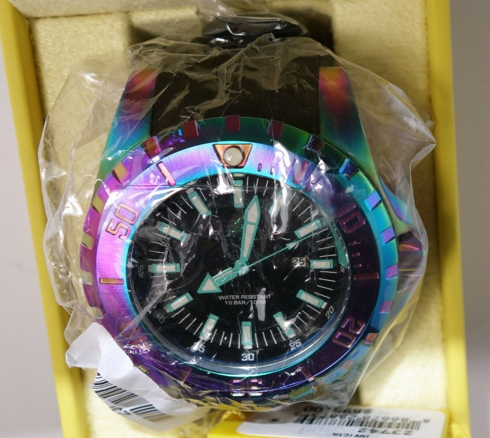 NEW Invicta Pro Diver Iridescent Case Black face Band Tritnite Glow 23742 WatchCharts