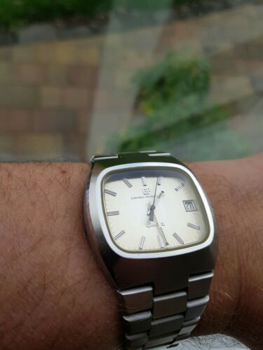 Vintage Girard Perregaux Master Quartz Watch 1970s GP Cal 353